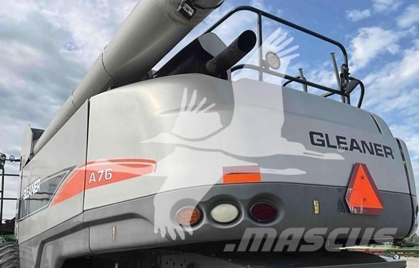 Gleaner A76 Зернозбиральні комбайни