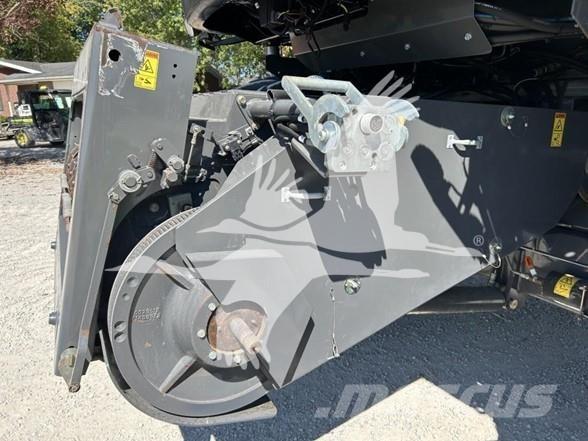 Gleaner S77 Зернозбиральні комбайни