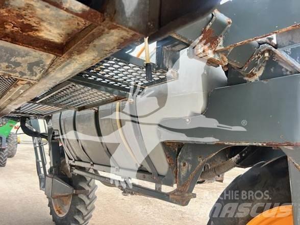 Hagie DTS10 Самохідні обприскувачі