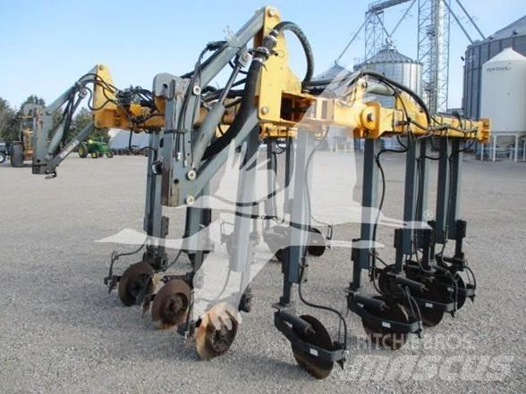 Hagie NTB16 Розсіювач мінеральних добрив