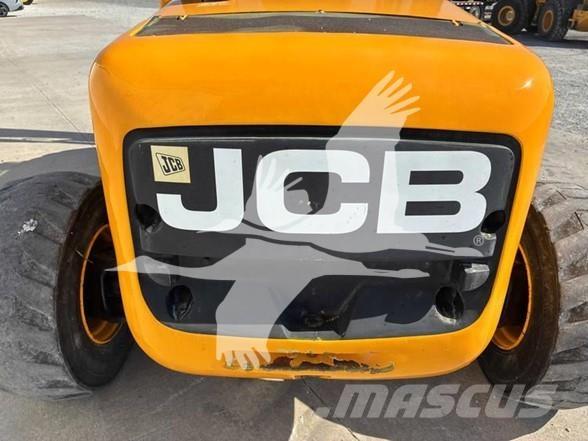 JCB 930 Навантажувачі підвищеної прохідності