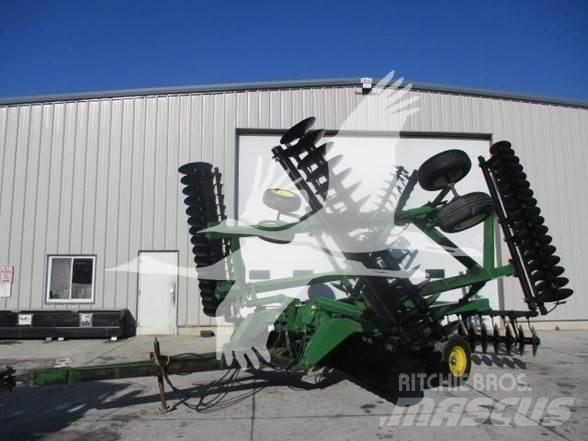 John Deere 630 Дискові борони