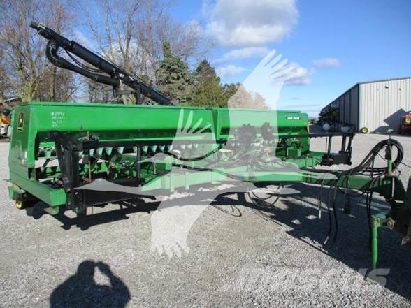 John Deere 750 Сівалки