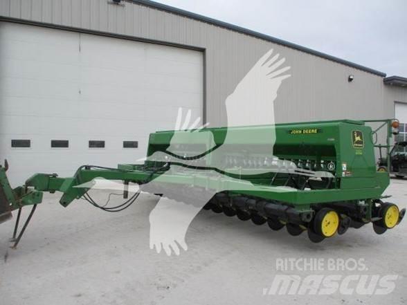 John Deere 750 Сівалки