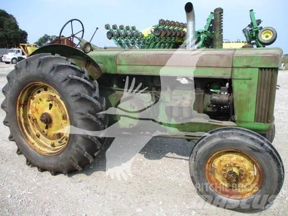 John Deere R Трактори