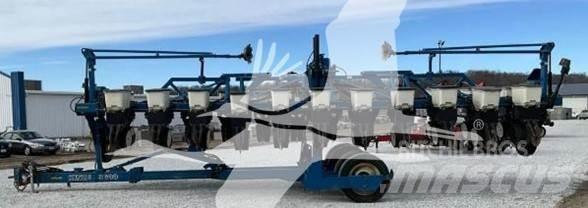 Kinze 3600 Cажалки