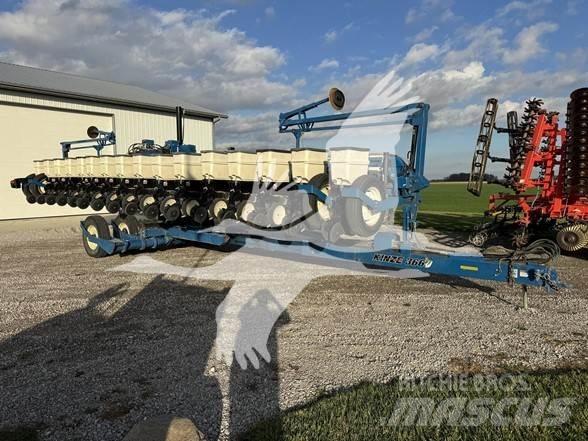 Kinze 3660 Cажалки
