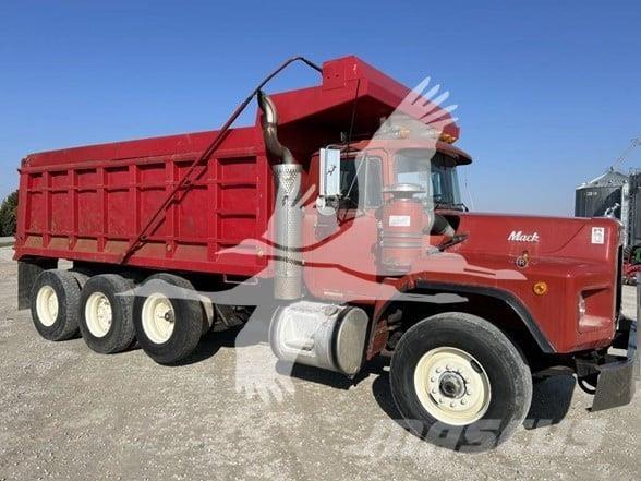 Mack RB688S Самоскиди