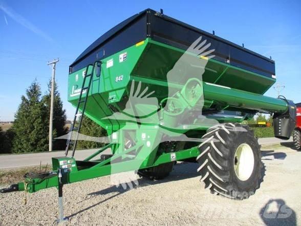 Parker 842 Причепи перевантажувачі зерна