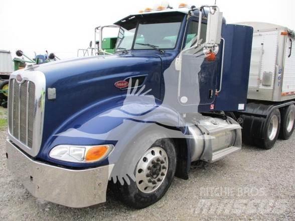 Peterbilt 386 Тягачі