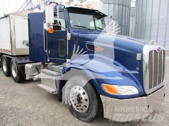 Peterbilt 386 Тягачі