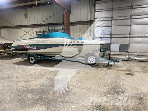  RINKER 21257LM Човни / баржі