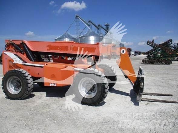 SkyTrak 8042 Телескопічні навантажувачі