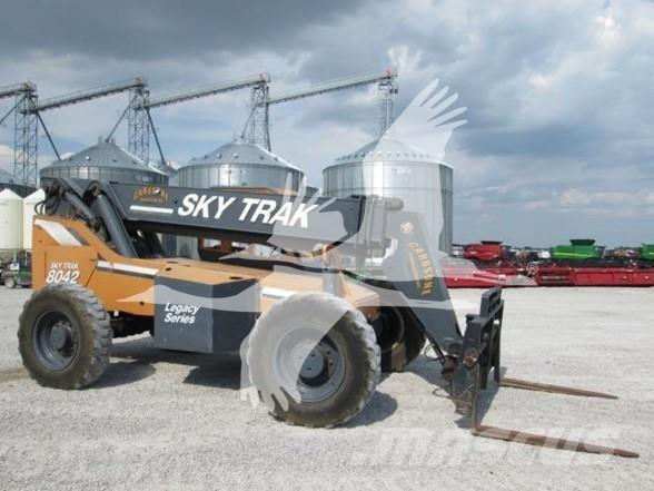 SkyTrak 8042 Телескопічні навантажувачі