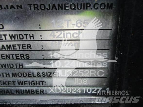 Trojan 120CL Ковші