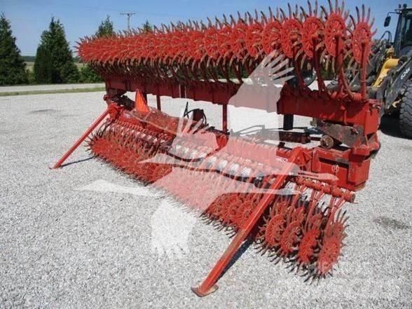 YETTER 3530 Інші землеоброблювальні машини і додаткове обладнання
