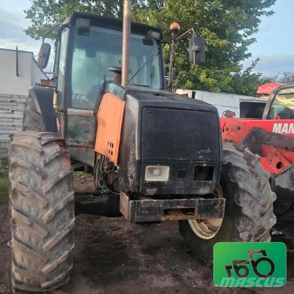 Valmet 8350. Parts Трактори