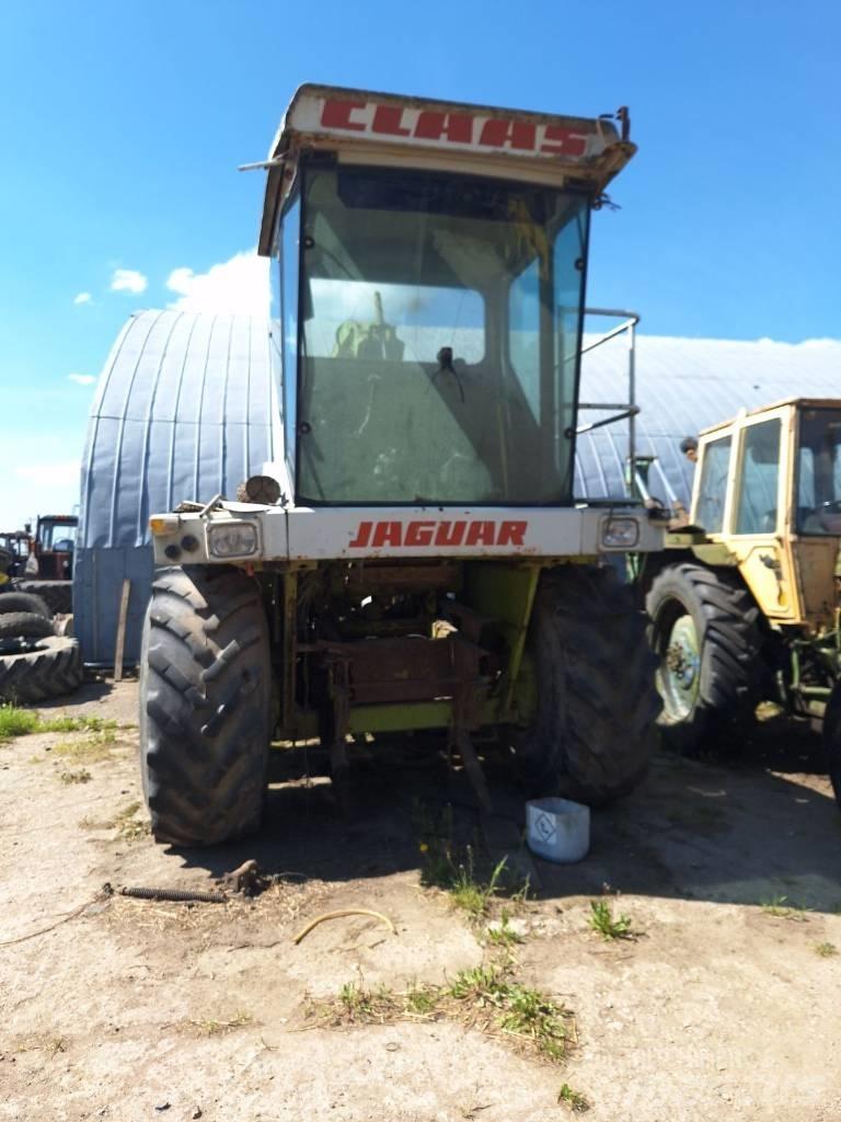 CLAAS Jaguar 690 SL Кормозбиральні комбайни