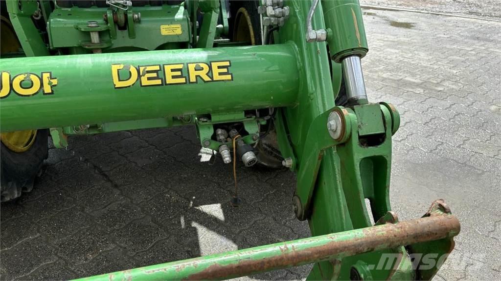 John Deere 6430 Трактори