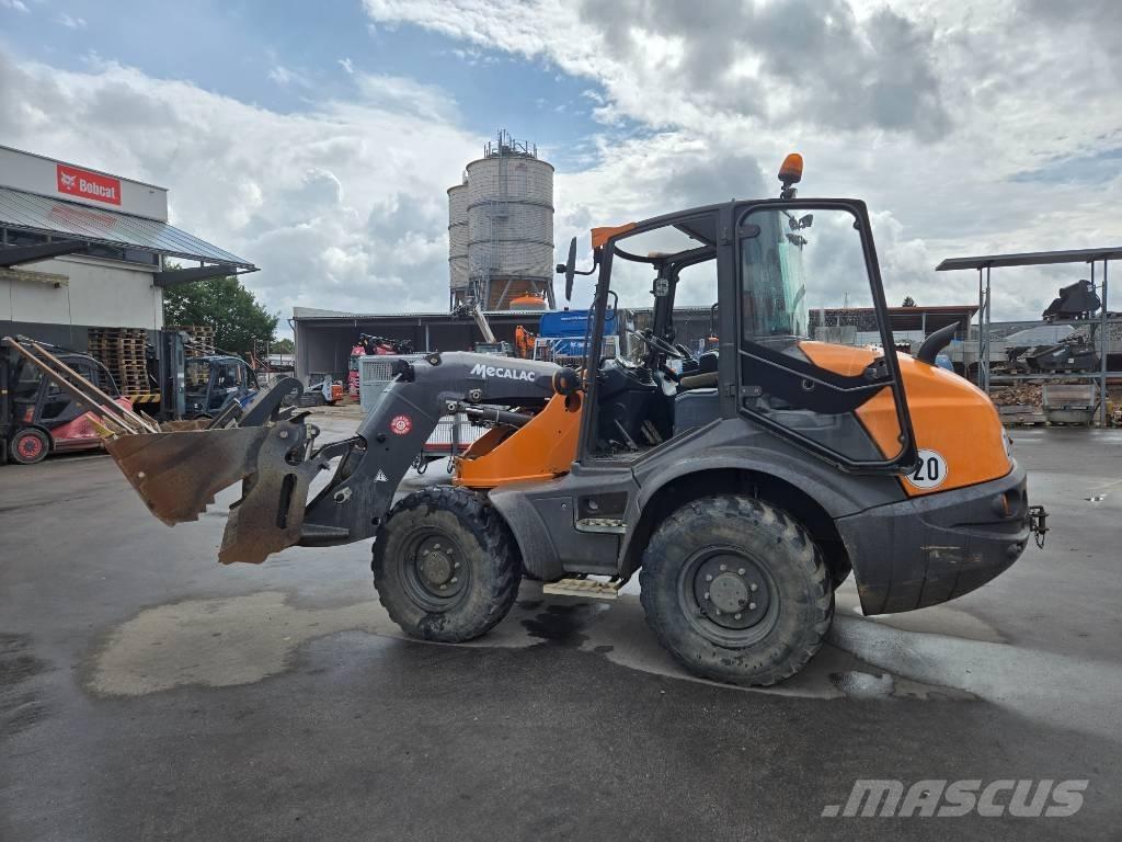 Mecalac AS 700 Фронтальні навантажувачі