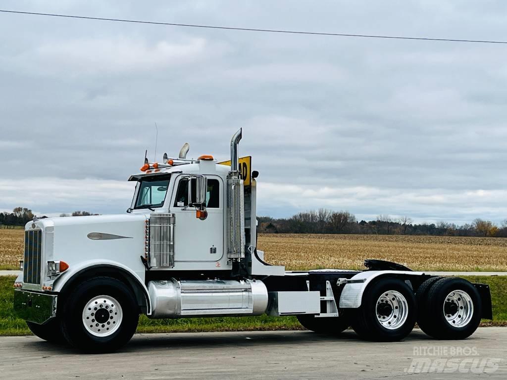 Peterbilt 378 Тягачі