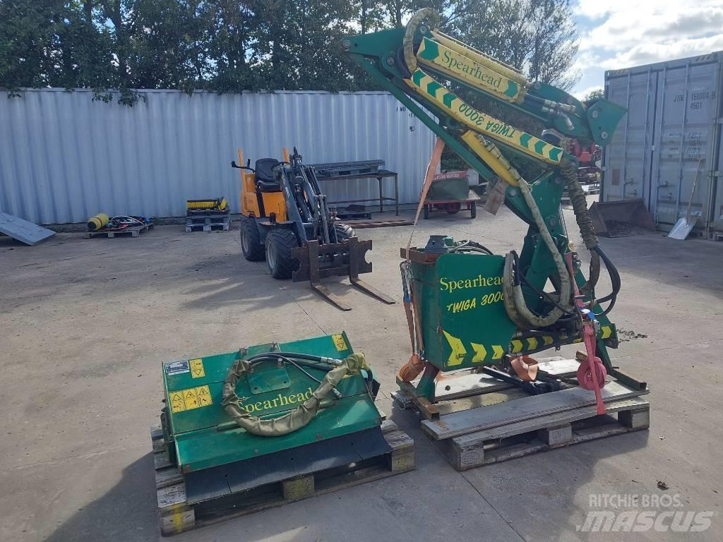 Spearhead Twiga 3000 Самохідні газонокосарки