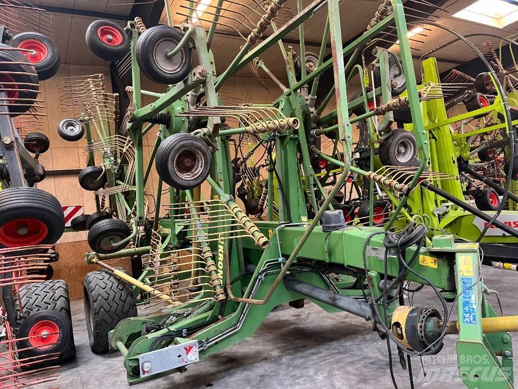Krone Swadro 1400 Граблі і сінозворушувачі