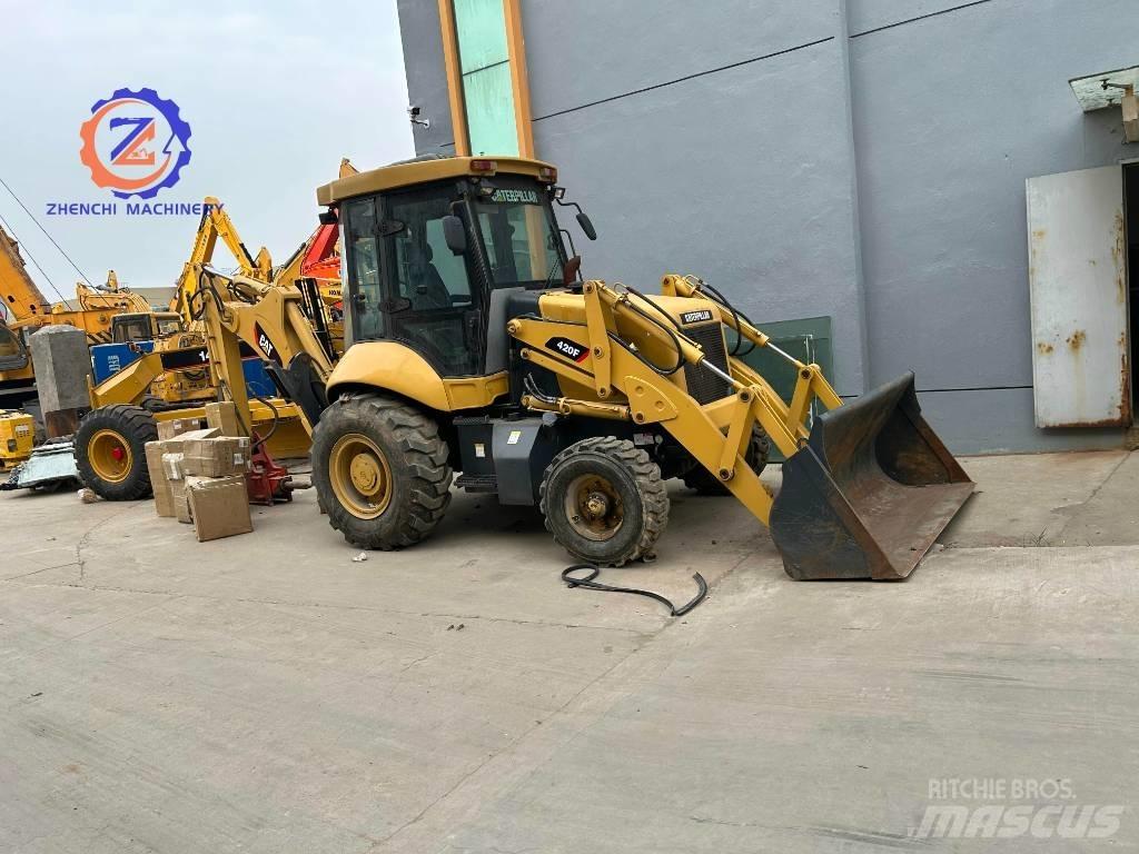 CAT 420 F Екскаватори-навантажувачі