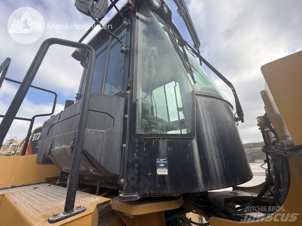 CAT 972 M Фронтальні навантажувачі