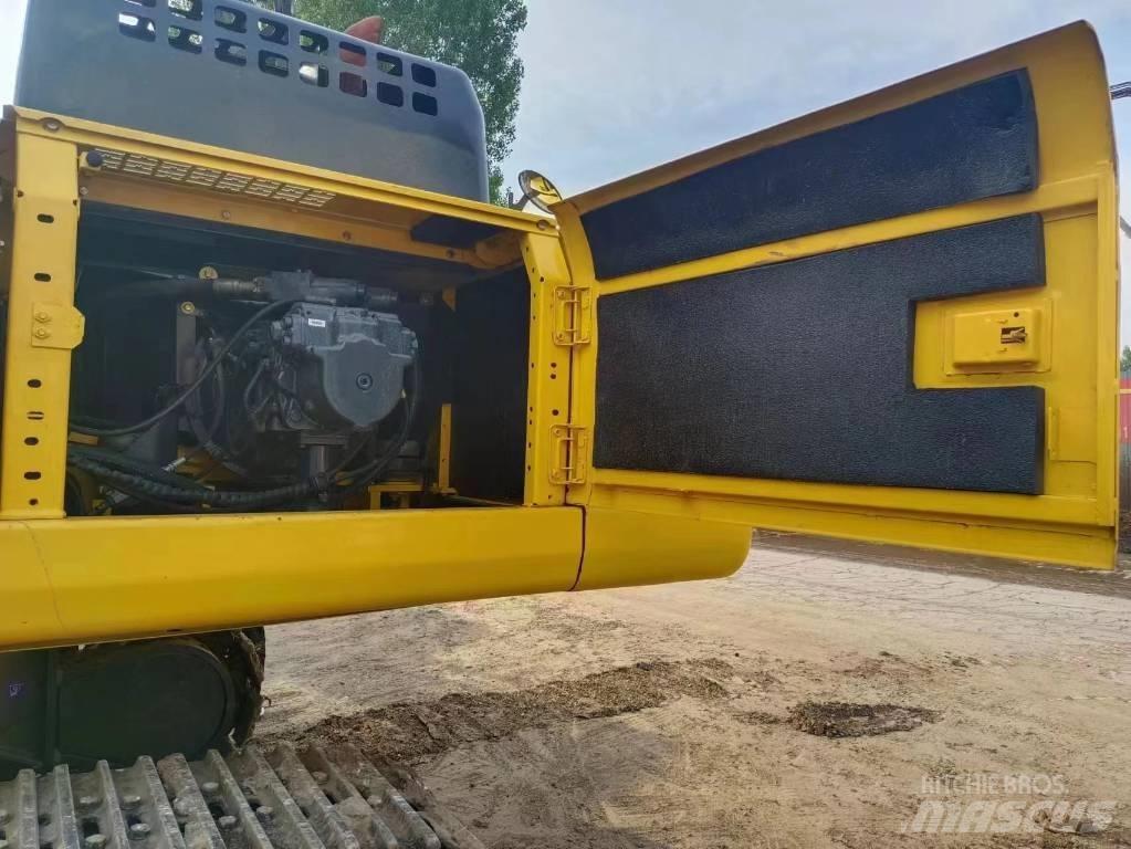Komatsu PC 400-8 Гусеничні екскаватори