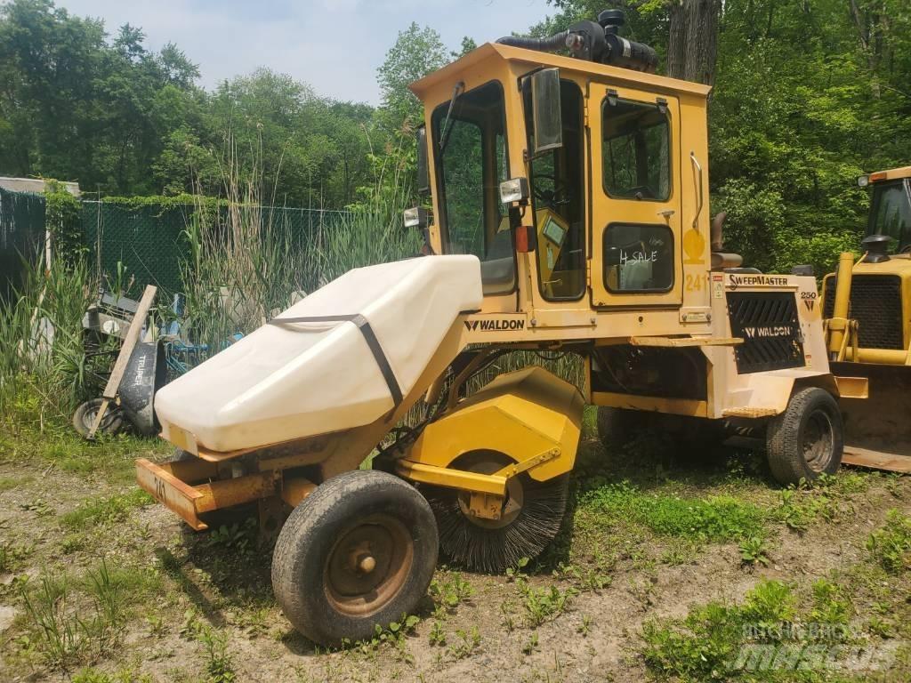  WALDIN SW250 Прибиральні машини