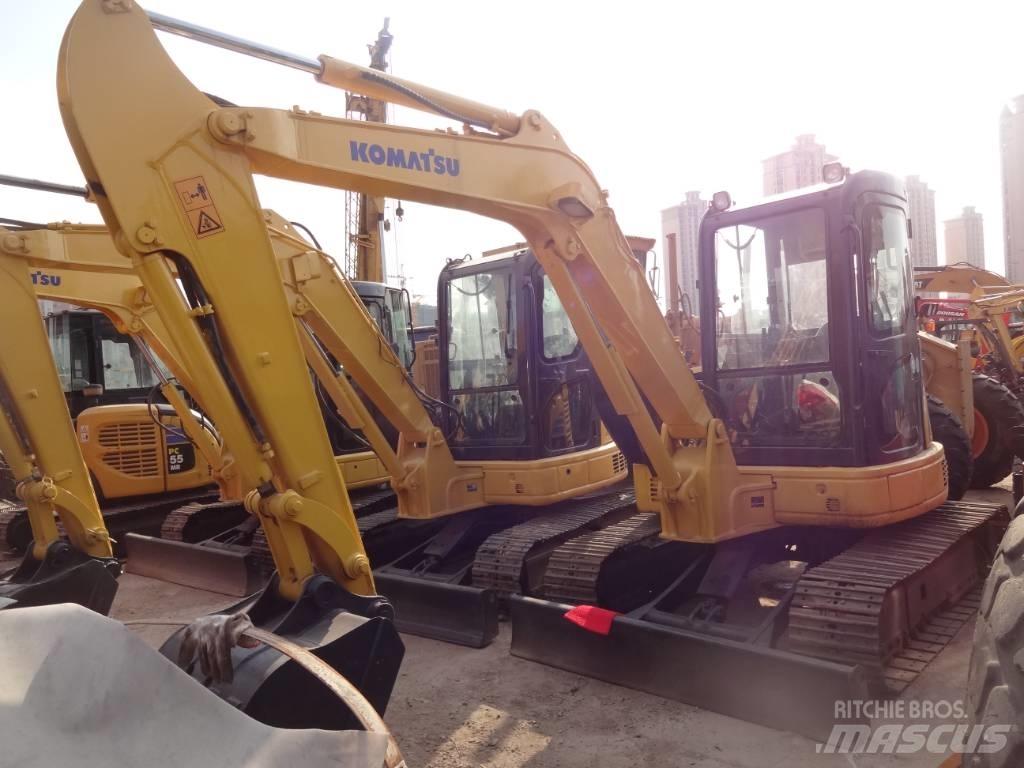 Komatsu PC56-7 Гусеничні екскаватори