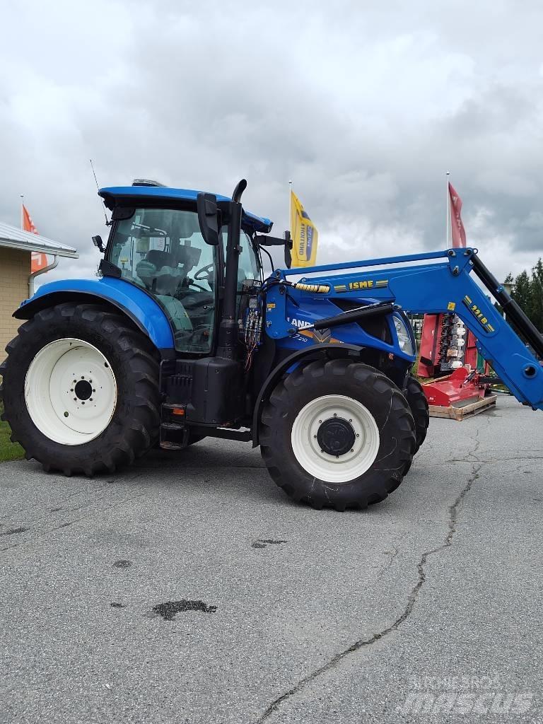 New Holland T7.210AC Трактори