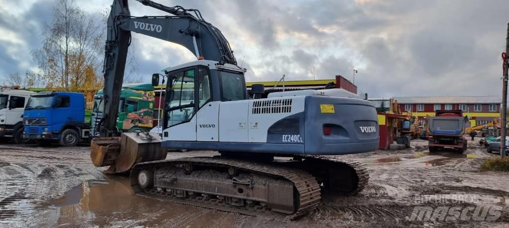 Volvo EC 240 C L Гусеничні екскаватори