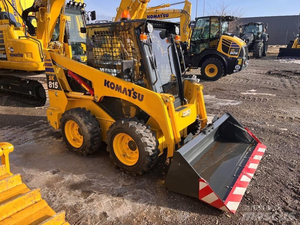 Komatsu SK815-8 Міні-навантажувачі
