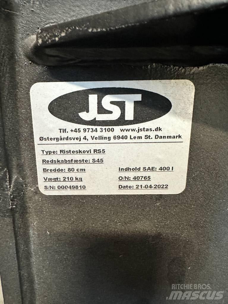 JST Risteskovl - S45 Ковші