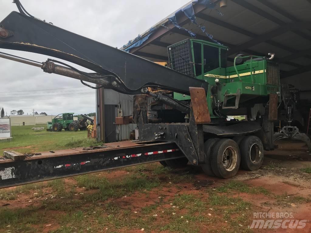 John Deere 437 D Лісонавантажувачі
