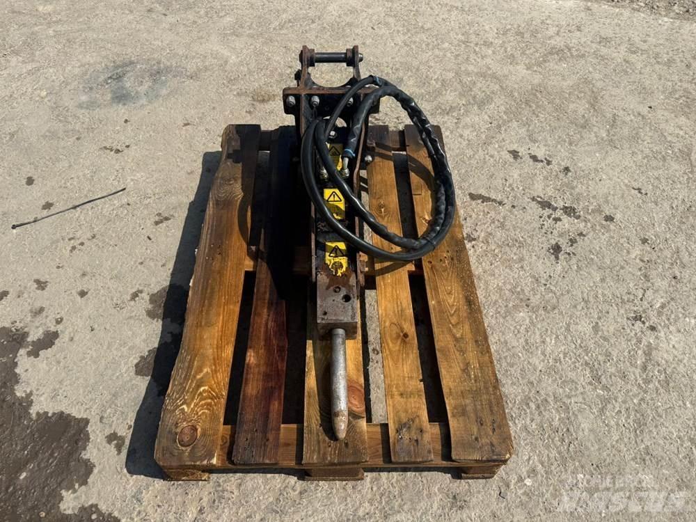 JCB HM012T BREAKER Інше додаткове обладнання для тракторів