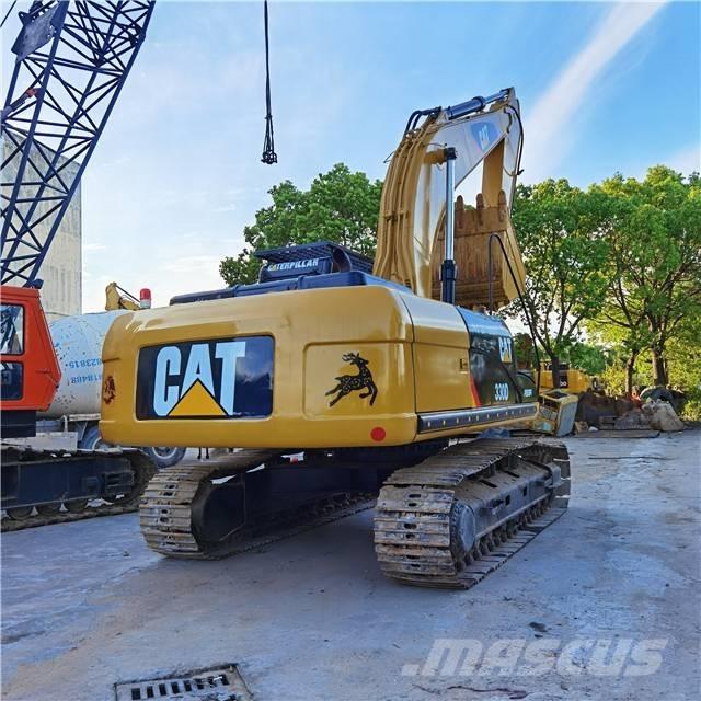 CAT 330 D Гусеничні екскаватори