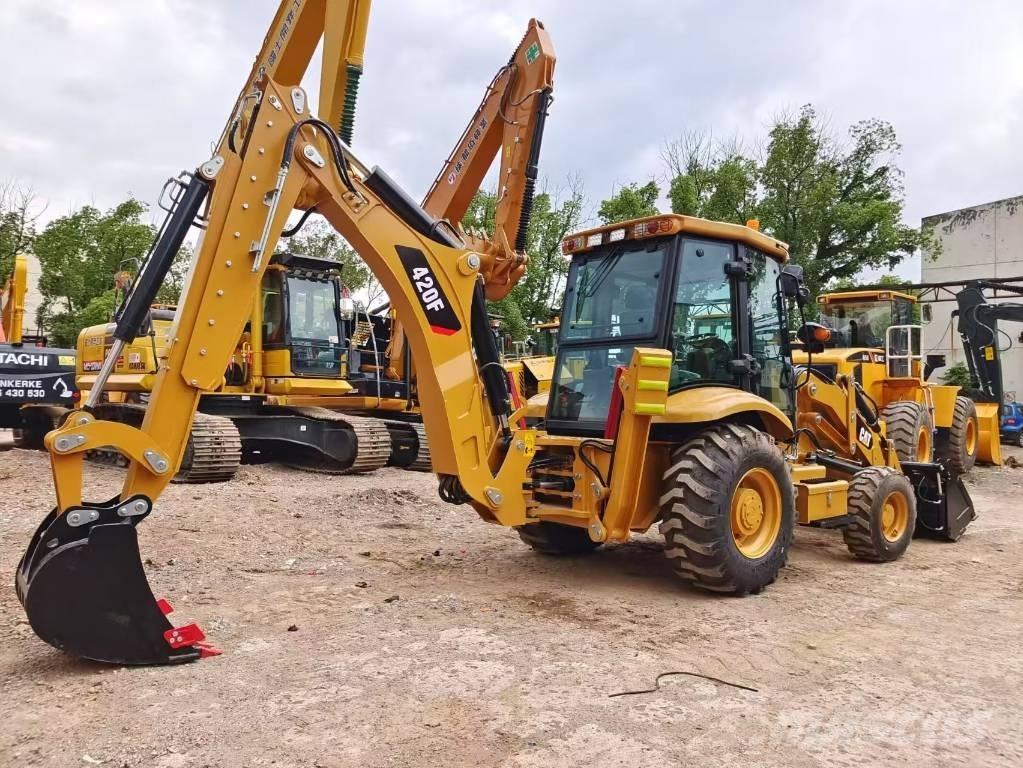 CAT 420 F Екскаватори-навантажувачі