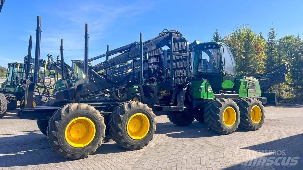 John Deere 1210E Форвардери