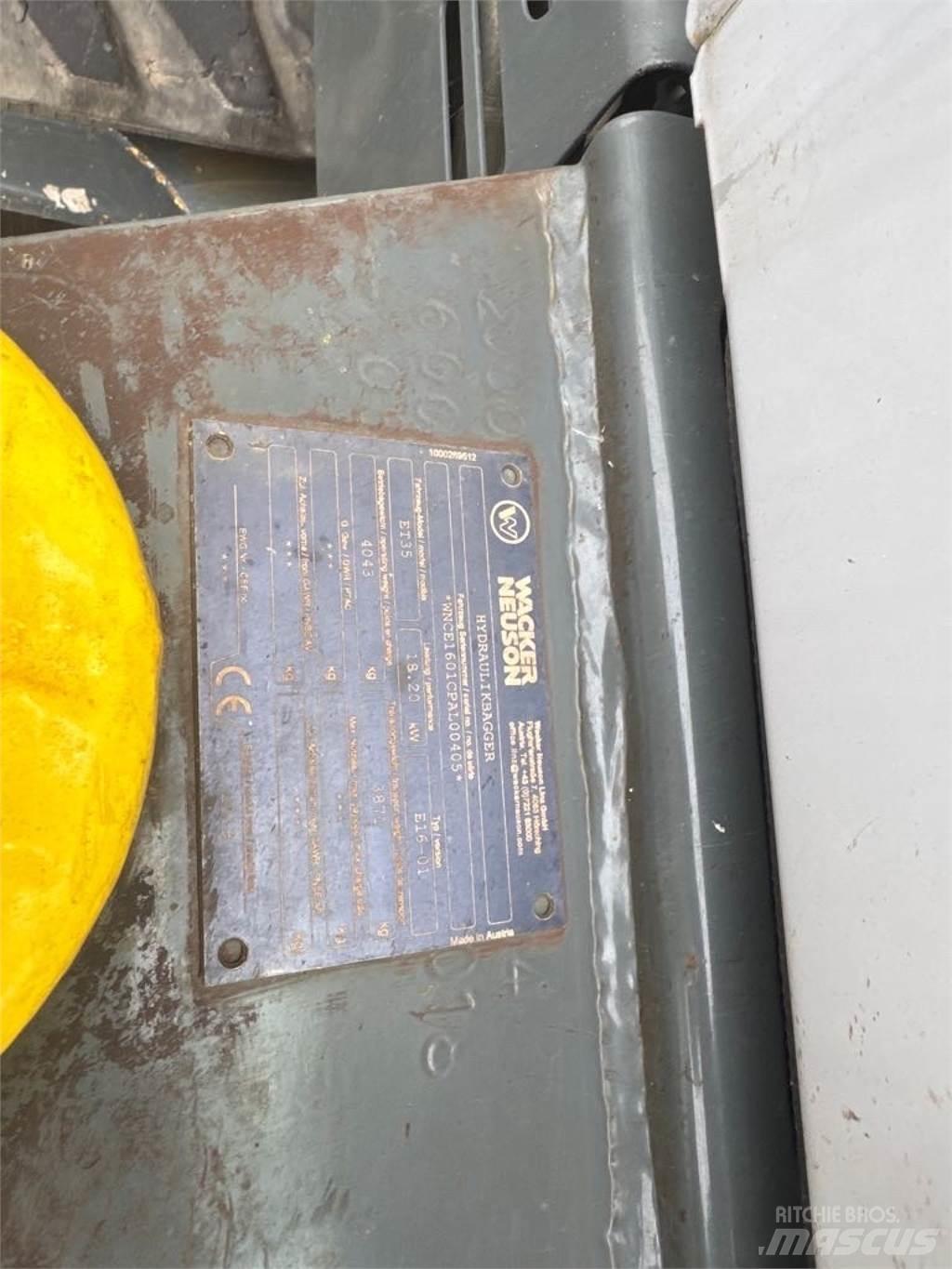 Wacker Neuson ET35 Гусеничні екскаватори