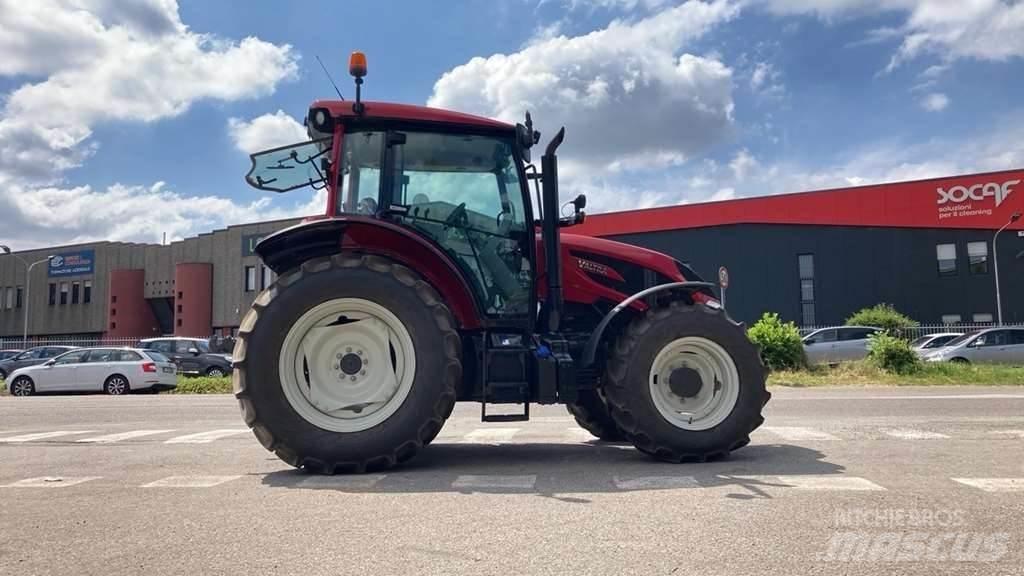 Valtra A105MH4 Трактори