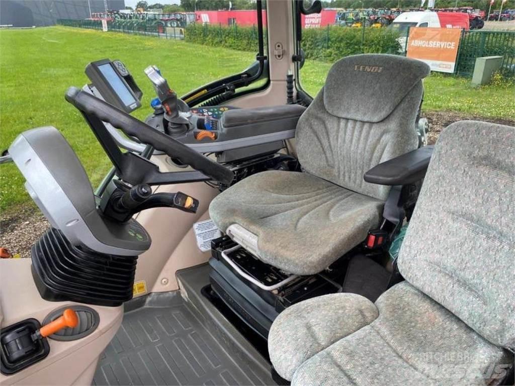 Fendt 724 PROFI Трактори