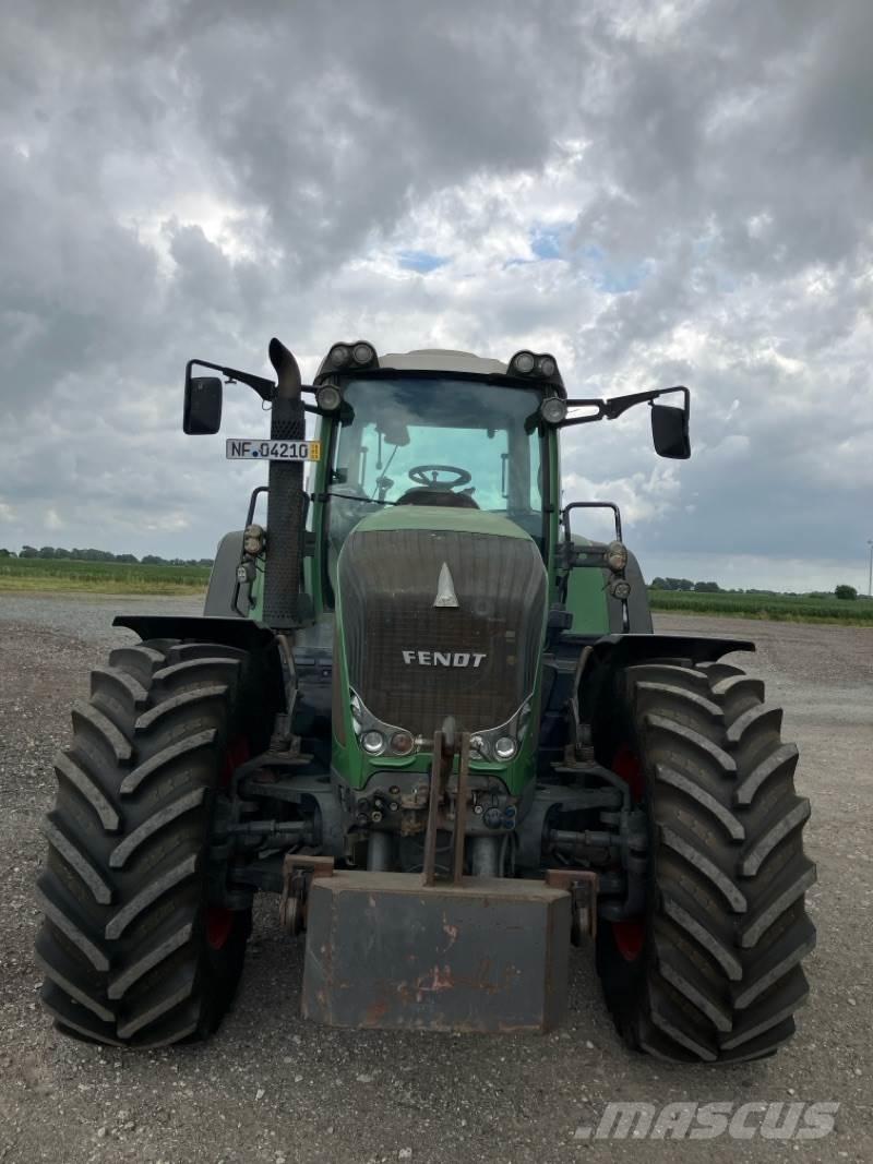 Fendt 930 COM 3 Трактори