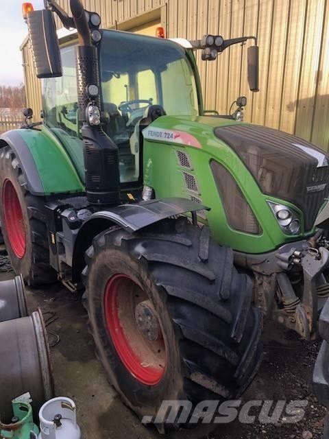Fendt 724 Profi Plus Трактори