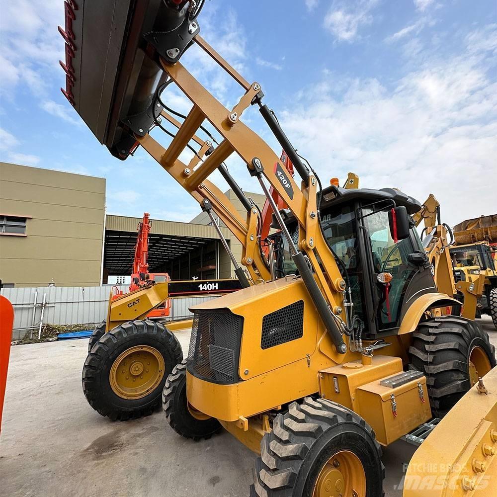 CAT 420 F Екскаватори-навантажувачі