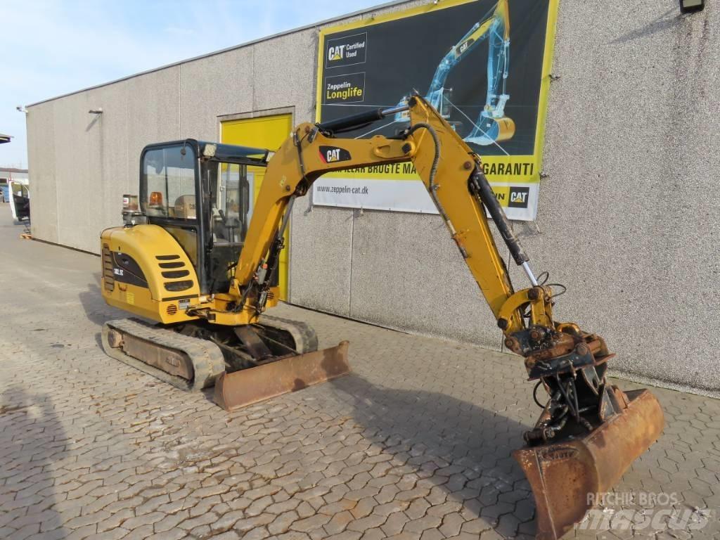 CAT 302.5 C Міні-екскаватори < 7т