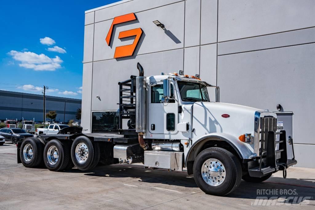Peterbilt 367 Тягачі