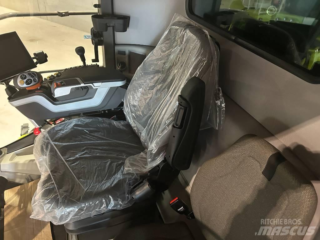 CLAAS Trion 520 Зернозбиральні комбайни